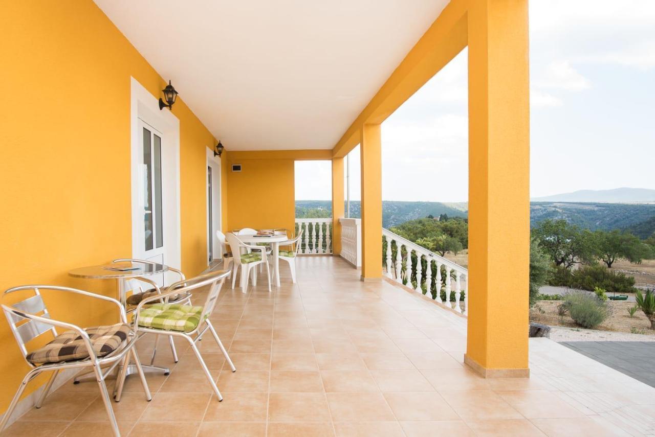 Apartmani Anita Skradin Exterior foto