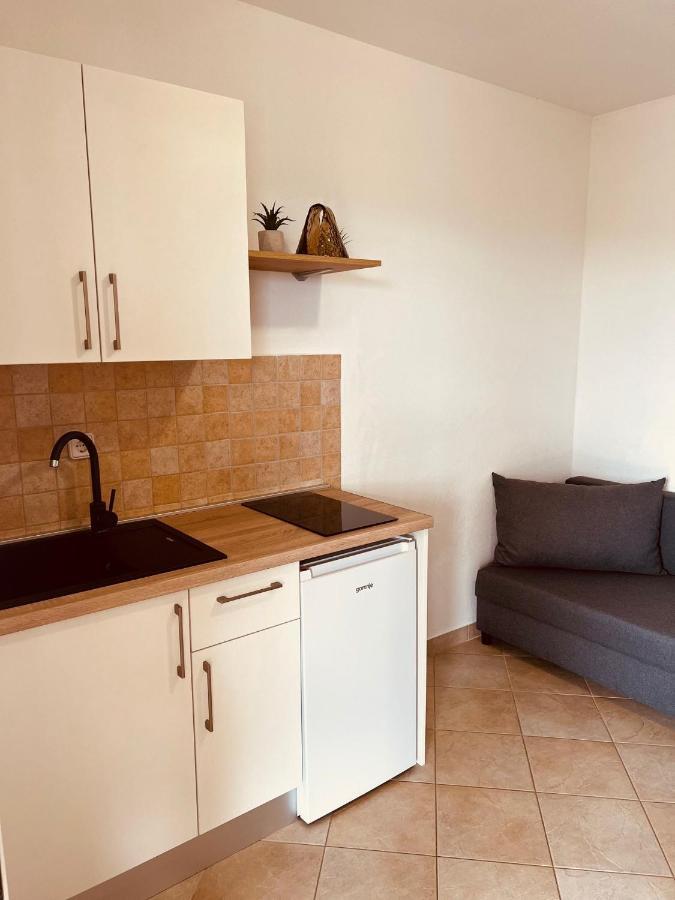 Apartmani Anita Skradin Exterior foto