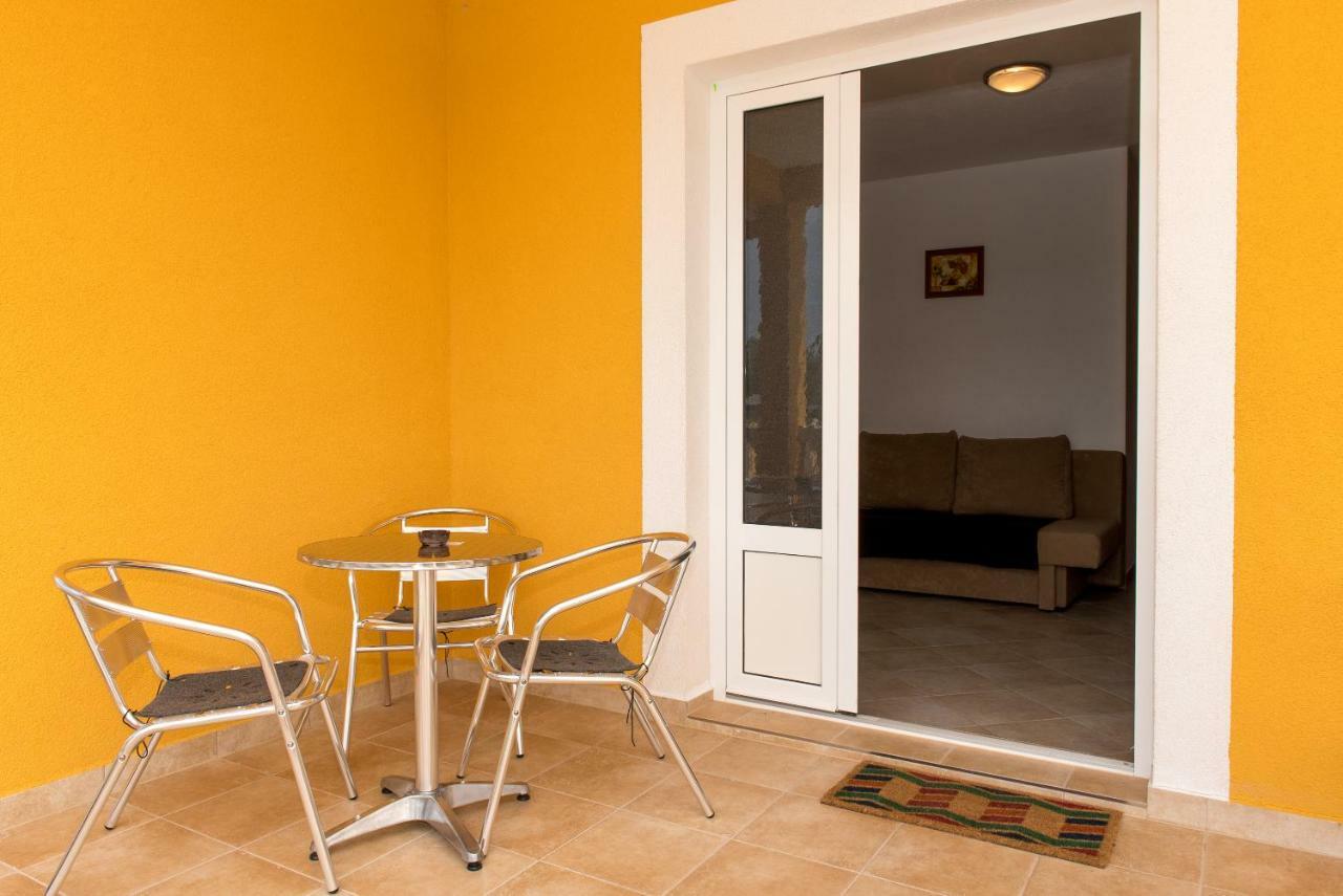 Apartmani Anita Skradin Exterior foto